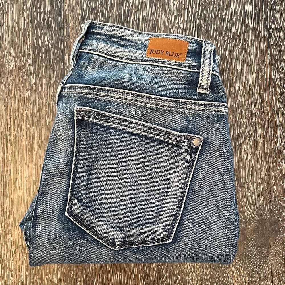 JUDY BLUE Medium Wash Skinny Fit Stretch Denim Jeans Size 5/27